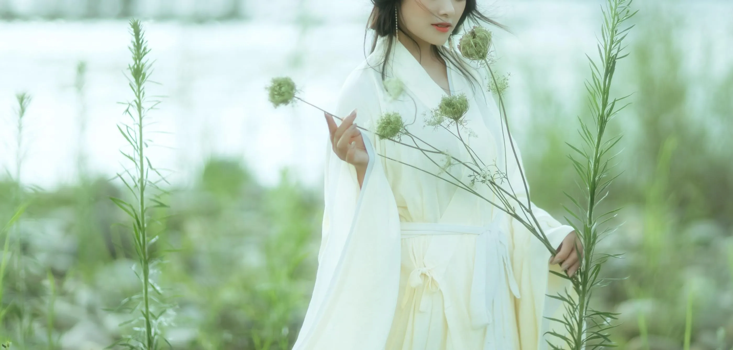 [YITUYU艺图语]2022.01.05 芦花漫 陌颜 [30P]插图4